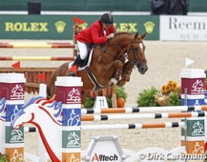 2010 World Show Jumping Champions: Belgian Philippe le Jeune on the BWP licensed stallion Vigo d'Arsouilles (by Nabab de Reve) :: Photo © Dirk Caremans