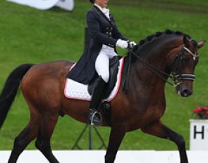 Austrian Timna Zach on the stallion Calogero