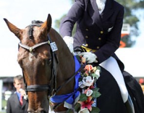 Vanessa Way and KH Arvan win the 2011 Horse of the Year Show in New Zealand