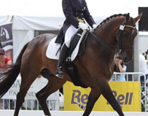 New Zealand Vanessa Way on KH Arvan