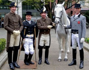 Rudi Rostek, Lee Pearson, Ernst Bachinger, the Lippizaner Bailina and Carl Hester :: Photo © Alfie Hitchcock