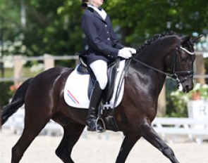 Febe van Zwambagt on Prince Z :: Photo © Astrid Appels