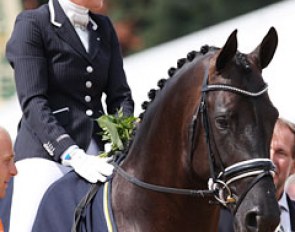 Emmelie Scholtens and Astrix win the 6-year old preliminary Test :: Photo © Astrid Appels
