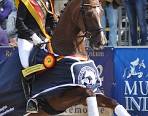 Helen Langehanenberg and Damon's Delorange win the 5-year old division at the 2012 Bundeschampionate :: Photo © Selene Scarsi