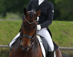 Sophie Falconnier on La Festa