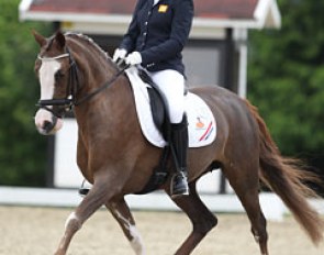 Nina van de Beekerheide :: Photo © Astrid Appels
