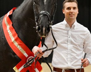Andreas Helgstrand and Sezuan, the winner of the 4-year old Danish Stallion Licensing