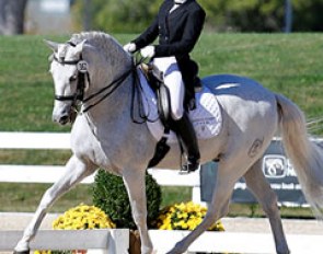 Rachel Chowanec and Embrujado XI (by Juicioso XI) :: Photo © Sue Stickle