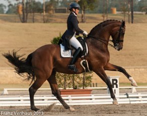 Maree Tomkinson and Diamantina at the 2013 Australian Championships :: Photo © Franz Venhaus