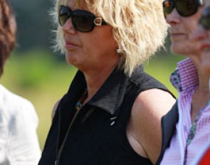 Linda Warren-Davey