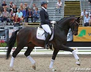 Claudia Ruscher on Belconi
