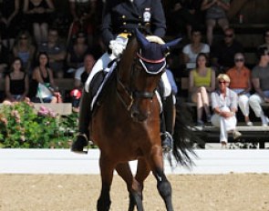 Evelyn Haim-Swarovski on Dorina