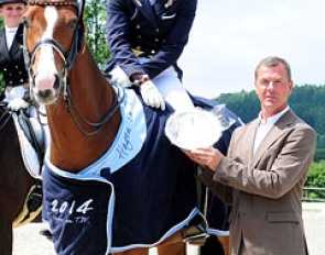 isa Maria Klossinger and FBW Daktari with Hof Kasselmann's dressage director Ulf Möller at the 2014 CDIO-PJYR Hagen 