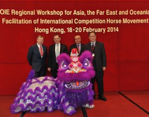 Winfried Engelbrecht-Bresges, CEO of the HKJC, Dr Bernard Vallat, Director General of the OIE, Ingmar De Vos, FEI Secretary General and Chi Kong Alan Wong, Director of the HKG Agriculture, Fisheries and Conservation Department 