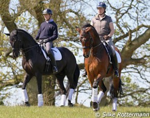 Anders Dahl on Selten HW and Fiona Bigwood on Sir Donato at Bourne Hill Stables in Great Britain :: Photo © Silke Rottermann