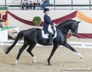 Elena Sidneva on Romeo Star