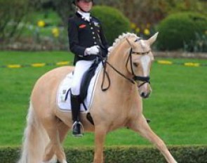 Semmieke Rothenberger on Golden Girl