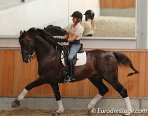 Tina Konyot on Calecto V