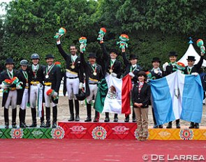 Mexico wins team gold, Colombia silver and Guatemala bronze at the 2014 Central American and Caribbean Games :: Photo © Eugenia de Larrea