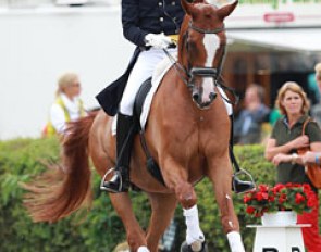 Finnish Grand Prix rider Henri Ruoste on the small tour horse Marshall Lightfoot (by Michellino)