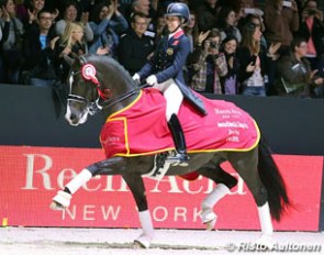 Charlotte Dujardin and Valegro win the Grand Prix with a new world record at the 2014 World Cup Finals :: Photo © Risto Aaltonen