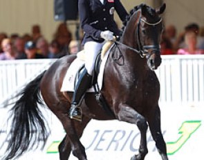 Stephanie Dearing on Riano