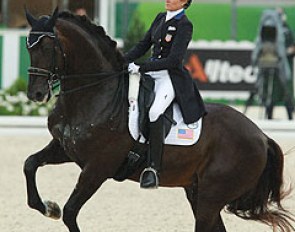 Tina Konyot on Calecto V