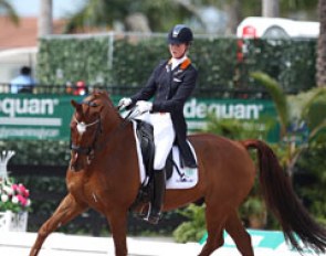Dutch Danielle Houtvast and the 17-year old Palermo H (by Kigali) were eliminated after the gelding knocked himself in the extended trot and became unlevel