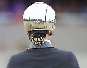 Silvia Rizzo wearing her Cromo Shine Silver Mirror KEP Italia helmet at the 2015 CDI Arnheim :: Photo © Arnd Bronkhorst