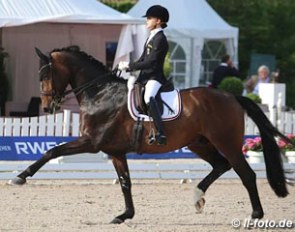 Hannah Erbe and Carlos at the German European Championship team selection trial in Balve :: Photo © LL-foto