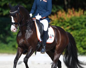 Rianne Kooistra and Diamonds are Forever at the 2015 CDI Compiegne :: Photo © Astrid Appels