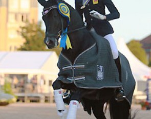 Clare Hole on Rembrandt DDH at the 2015 European Pony Championships in Malmo, Sweden :: Photo © Astrid Appels