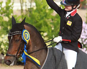 Phoebe Peters and SL Lucci win individual test gold at the 2015 European Pony Championships