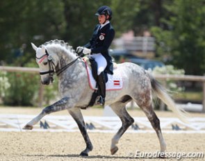 Victoria Wurzinger and Dorian at the 2015 European Junior Riders Championships :: Photo © Astrid Appels