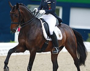 Jessica Krieg and Revers Side at the 2015 CDIO-YR Hagen :: Photo © Astrid Appels