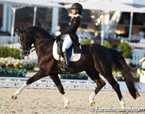 Genay Vaughn and Donarweiss GGF at the 2015 CDIO-U25 Hagen :: Photo © Astrid Appels