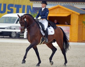 Jennifer Hoffmann and Florentinus V at the 2015 CDI Lamprechtshausen :: Photo © Rainer Dill