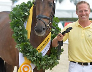 Bonita Spring, dressage champion of the 2015 Hanoverian Elite Mare Show in Verden :: Photo © Karl Heinz Frieler