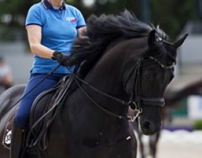 Nadine Capellmann on Forpost