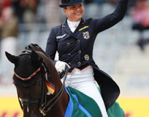 Dorothee Schneider in the lap of honour