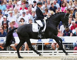 Anna Sophie Fiebelkorn on Zodiac MDM