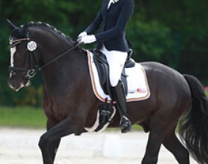 Tahnee Meyssen and Matcho D van Prinsenhofs at the 2016 CDIO Compiegne :: Photo © Astrid Appels