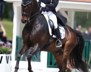 Karen Tebar made her international debut on her new ride Ricardo, which she bought from Carmen Naesgaard. The Hanoverian is a super talented horse but was still a bit over eager and excited in the ring
