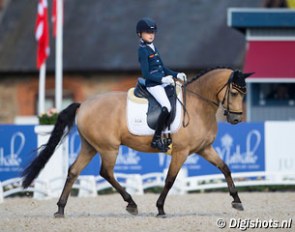 Lucie-Anouk Baumgurtel on Massimiliano at the 2016 European Pony Championships :: Photo © Digishots