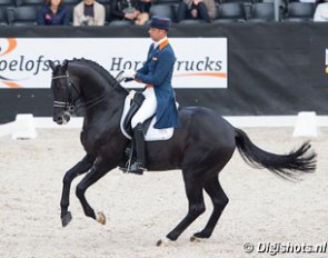 Hans Peter Minderhoud and Dream Boy at the 2016 Dutch Dressage Championships :: Photo © Digishots
