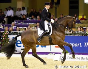 Jan Dirk Giesselmann and Real Dancer win the Kur to Music at the 2016 CDI Frankfurt :: Photo © Barbara Schnell