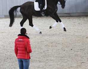 Monica Theodorescu supervising the training of Isabell Werth, here on the 4-year old Hanoverian mare Superb :: Photo © Astrid Appels