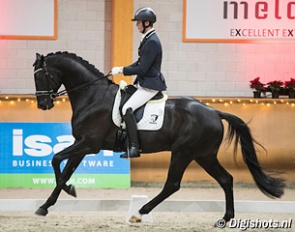 Diederik van Silfhout and Hometown :: Photo © Digishots