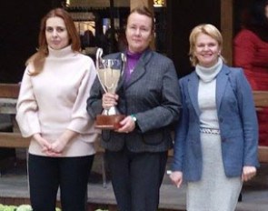 Ukrainian WDM show organizer Julia Parkhomenko and Ukrainian judges Larysa Velyka and Maria Dzhumadzhuk at the 2016 CDI Lier