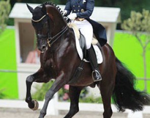 Therese Nilshagen on Dante Weltino OLD
